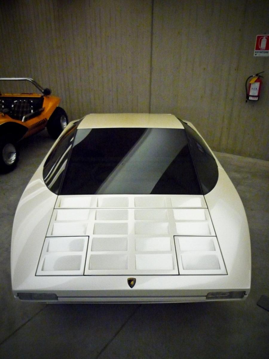  Lamborghini Bravo P114 Concept 1974 года  (фото 30 из 42)